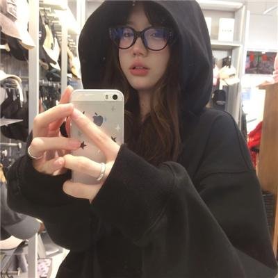 妮娜琦珈